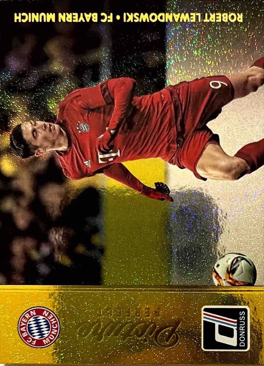 2016 Robert Lewandowski Donruss Picture Perfect Gold