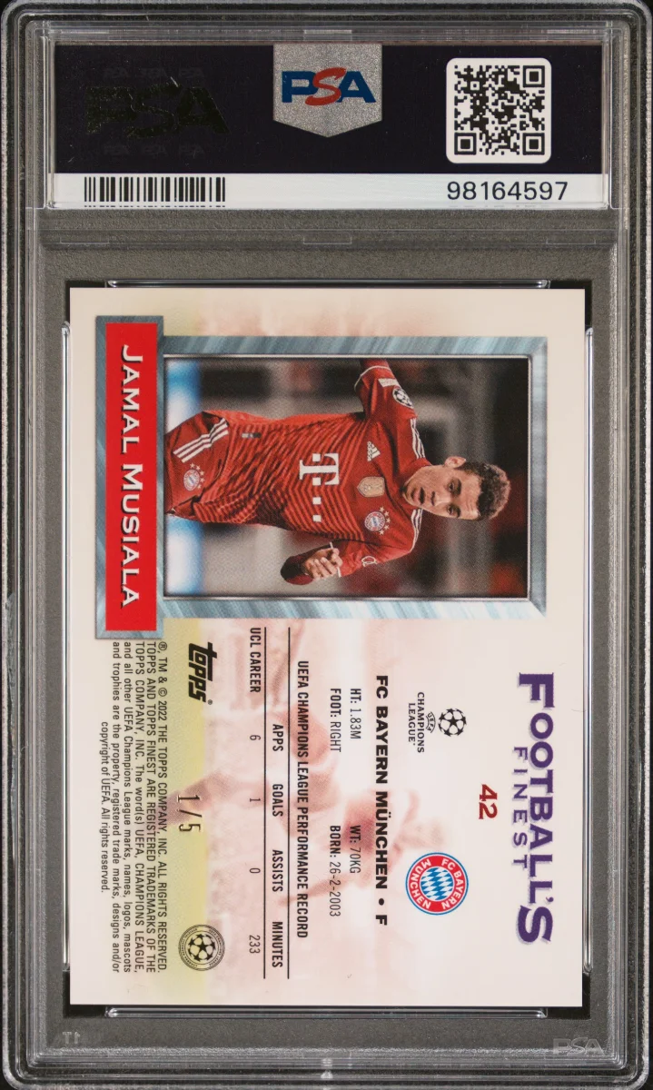Jamal Musiala - 2021 Topps Finest Flashbacks - Red /5 — back