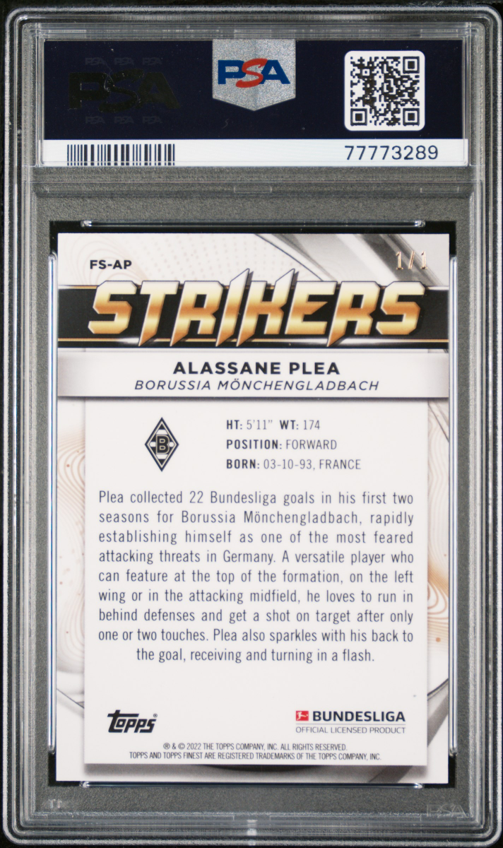 Alassane Plea 2021 Topps Bundesliga Finest back