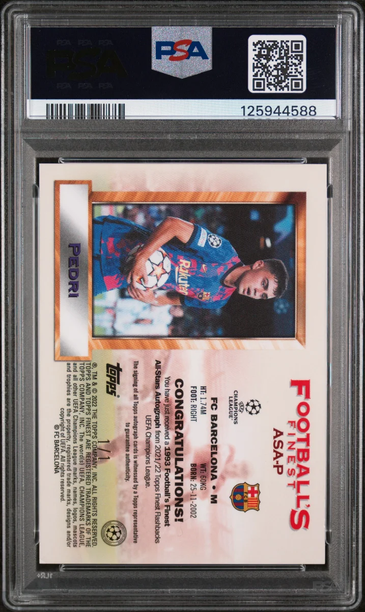2021-22 Topps Finest Flashback Pedri Superfractor 1/1 back
