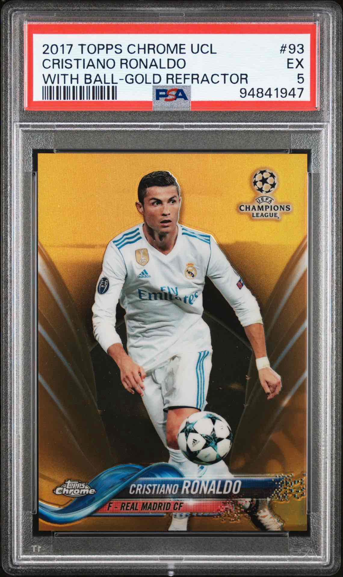 2017 TOPPS CHROME UEFA CHAMPIONS LEAGUE | WITH BALL-GOLD REFRACTOR CRISTIANO RONALDO 93