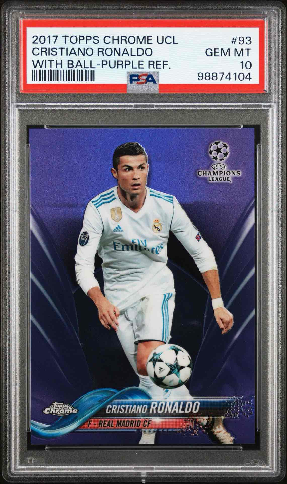 2017 TOPPS CHROME UEFA CHAMPIONS LEAGUE | WITH BALL-PURPLE REFRACTOR CRISTIANO RONALDO 93