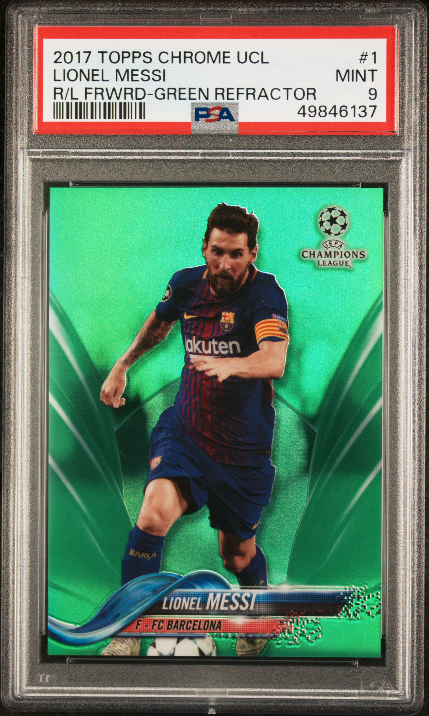 2017 TOPPS CHROME UEFA CHAMPIONS LEAGUE | RIGHT LEG FORWARD-GREEN LIONEL MESSI 1