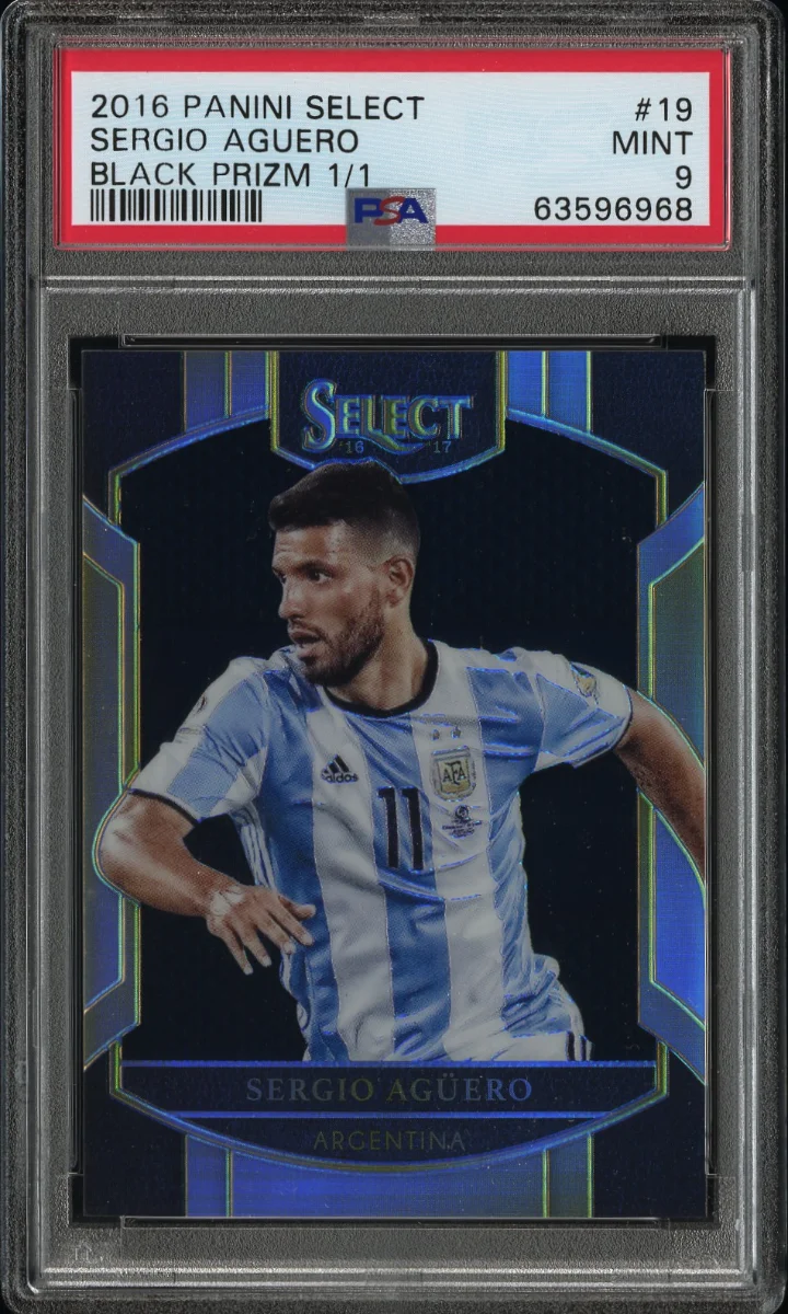 2016-17 Select Black #19 Sergio Agüero
